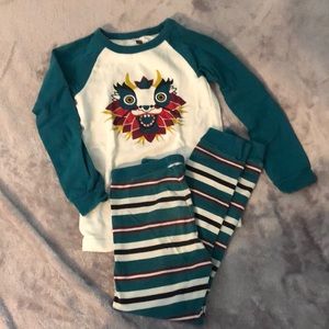 Tea collection boys PJ size 6